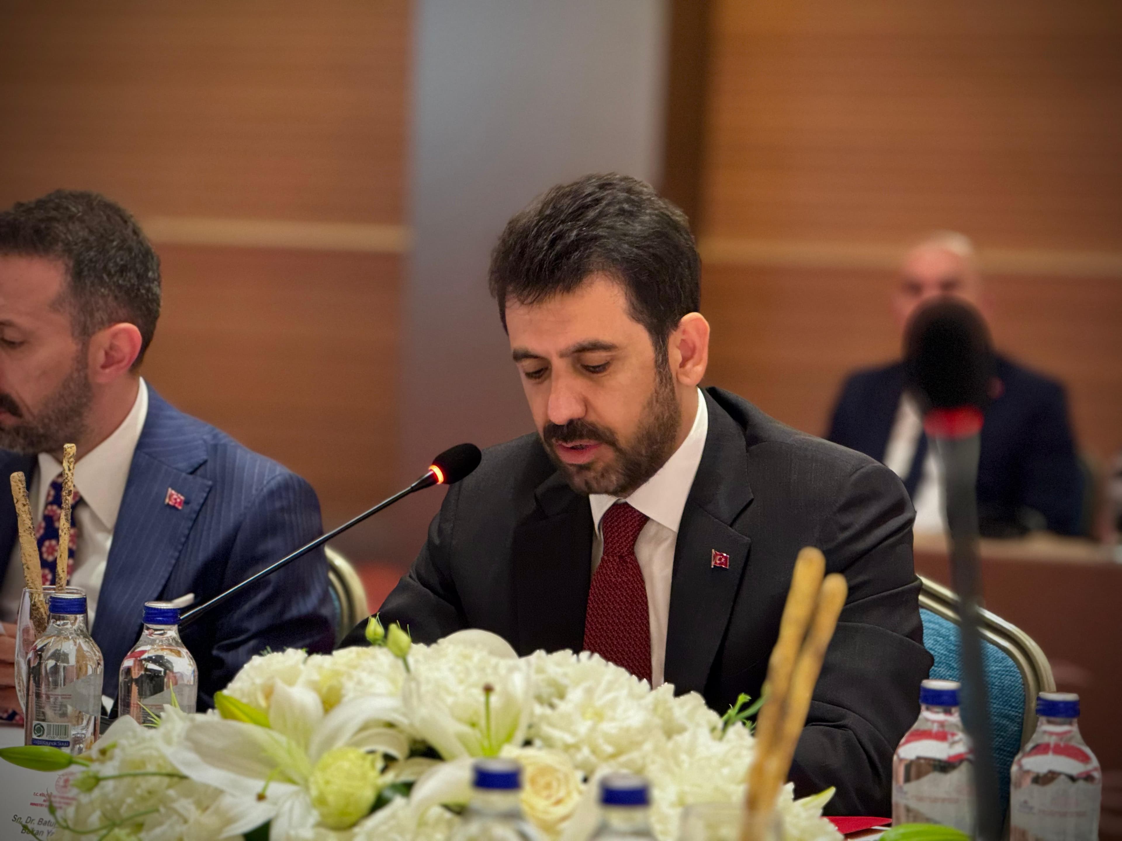 Türkiye-Özbekistan 2. Dönem Kültür Karma Komisyonu Toplantısı vesilesiyle mevkidaşım Madjidov Murodjon Abdullaeviç ve kıymetli heyetiyle Antalya’mızda bir araya geldik.